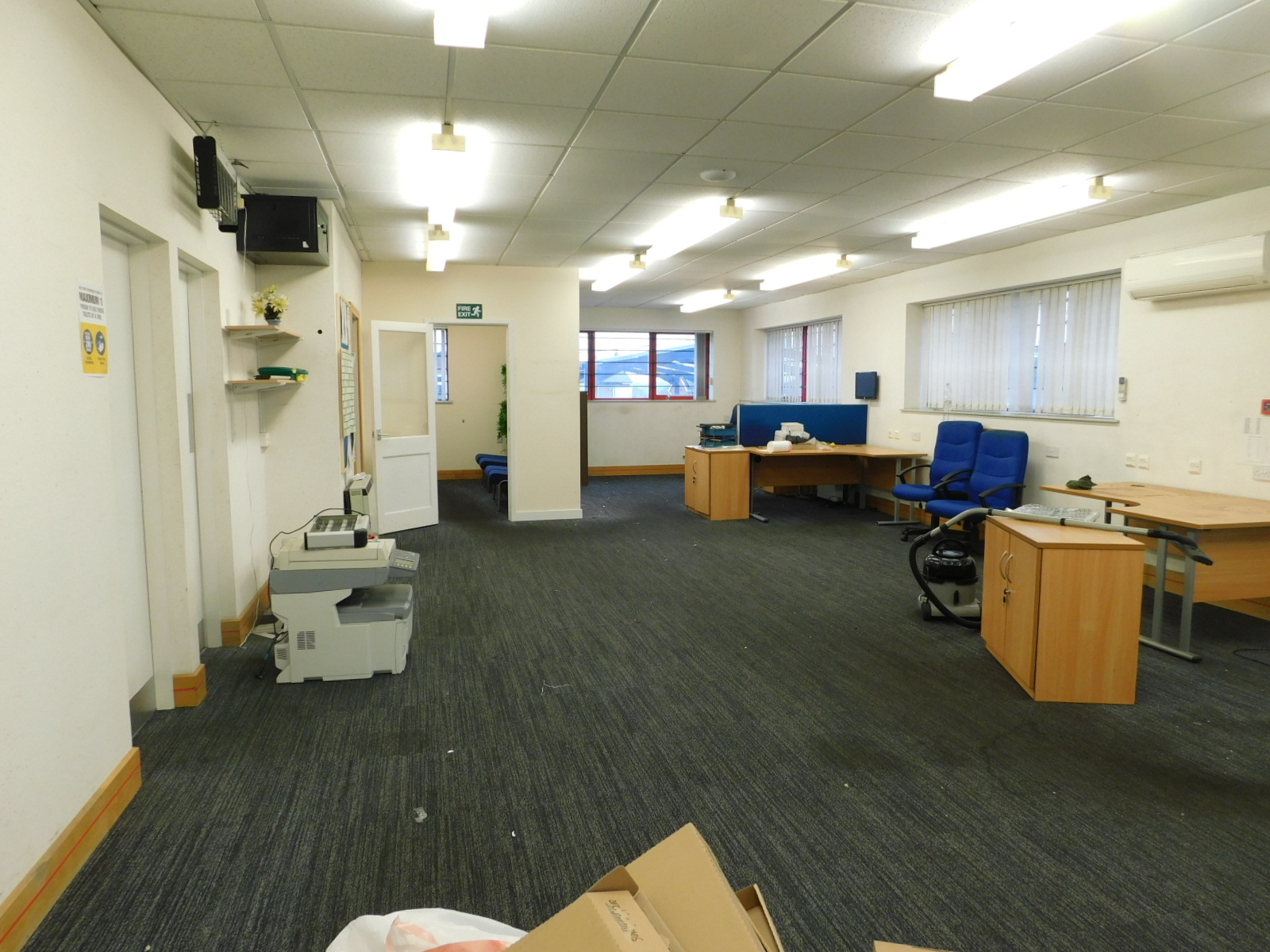 Photo 3