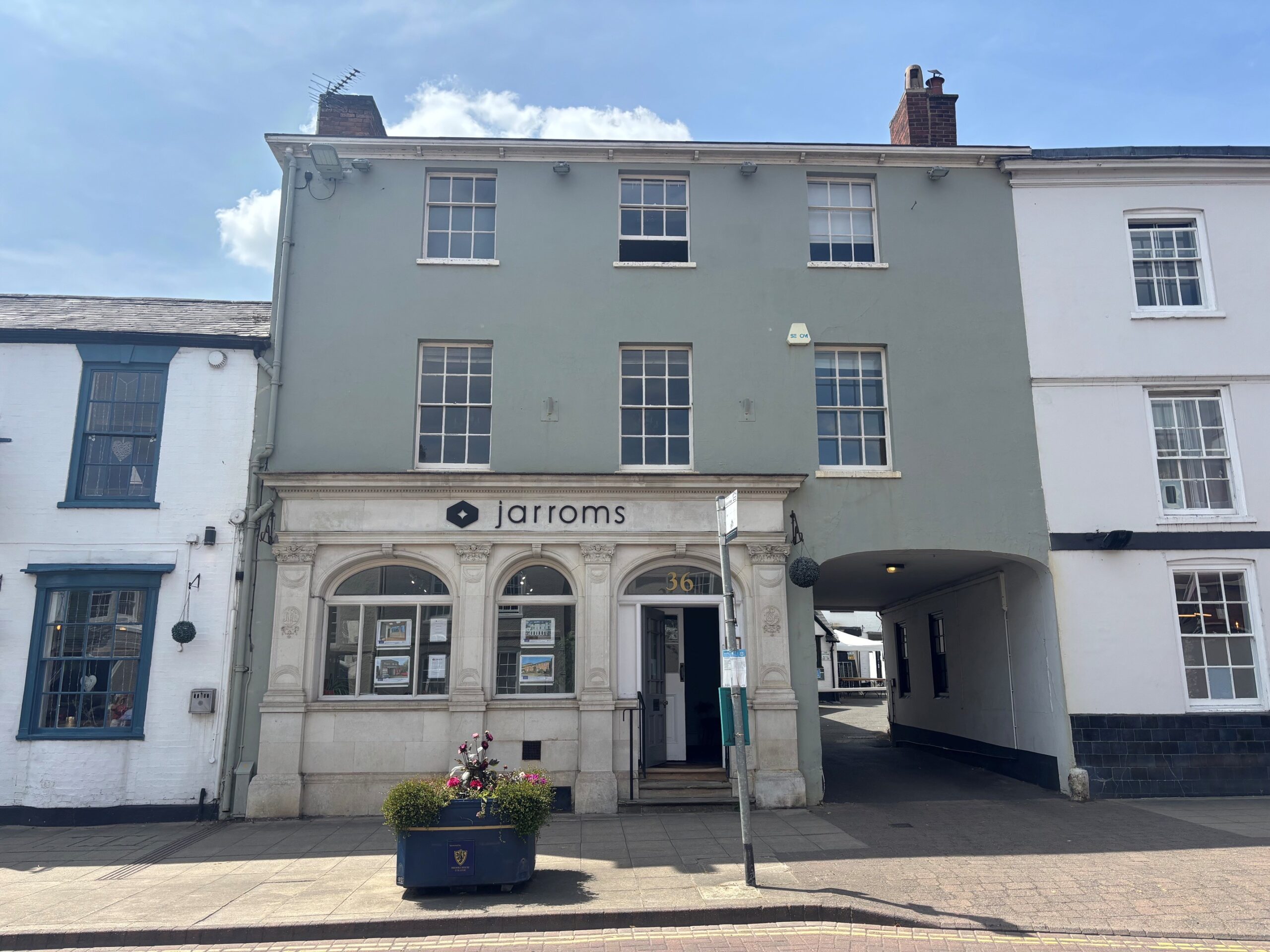 First Floor Office B, 36 High Street, Market Harborough, Leicestershire, LE16 7NL